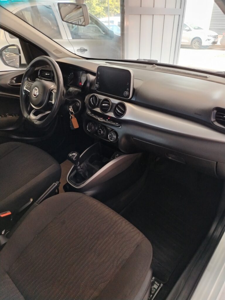 FIAT CRONOS CONECTIVIDAD
