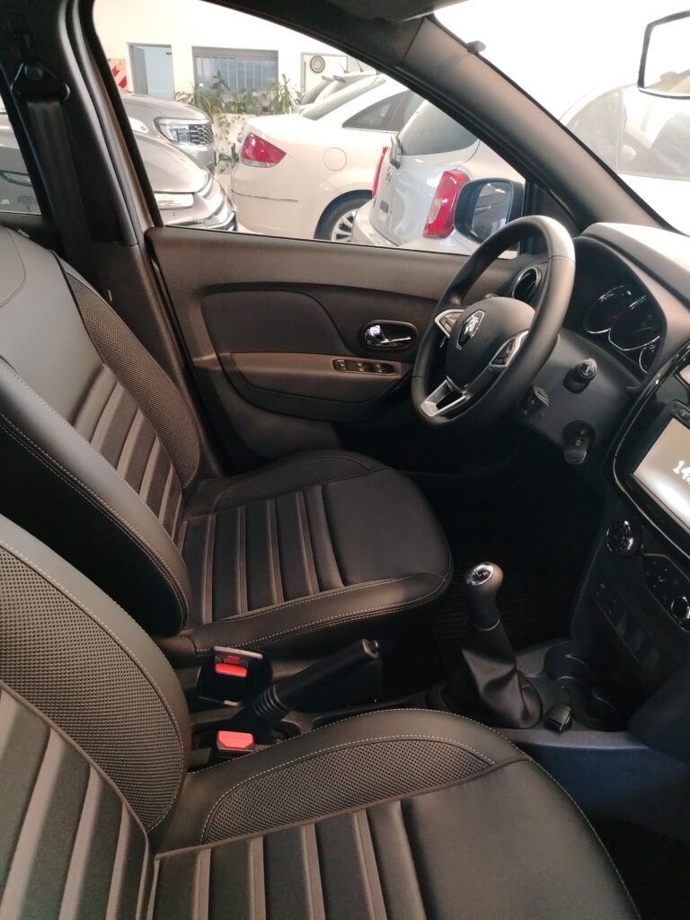 RENAULT SANDERO STEPWAY INTENS