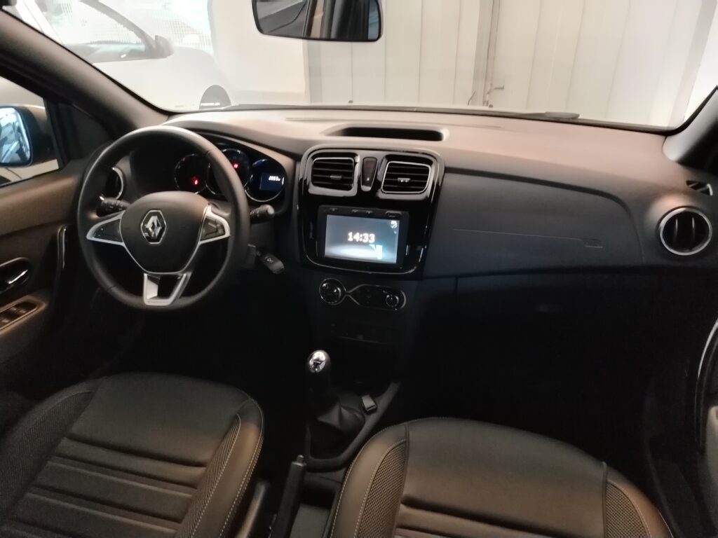 RENAULT SANDERO STEPWAY INTENS