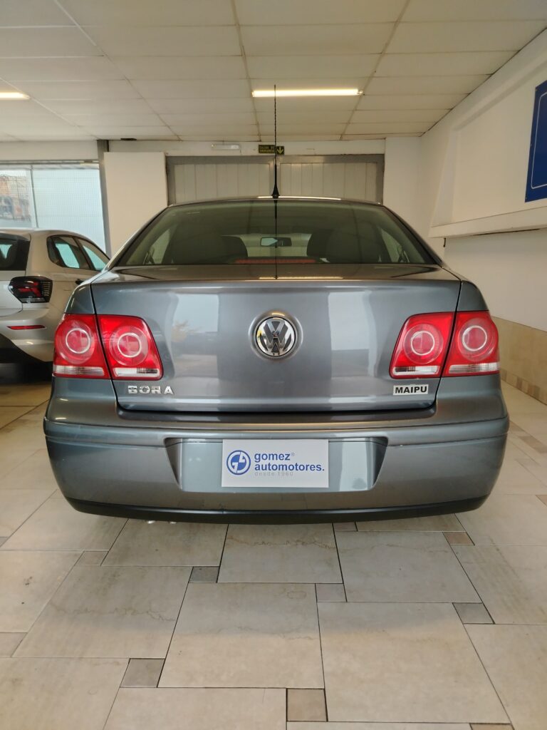 VOLKSWAGEN BORA TRENDLINE