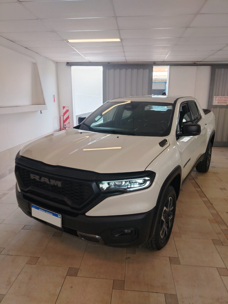RAM RAMPAGE REBEL 4X4