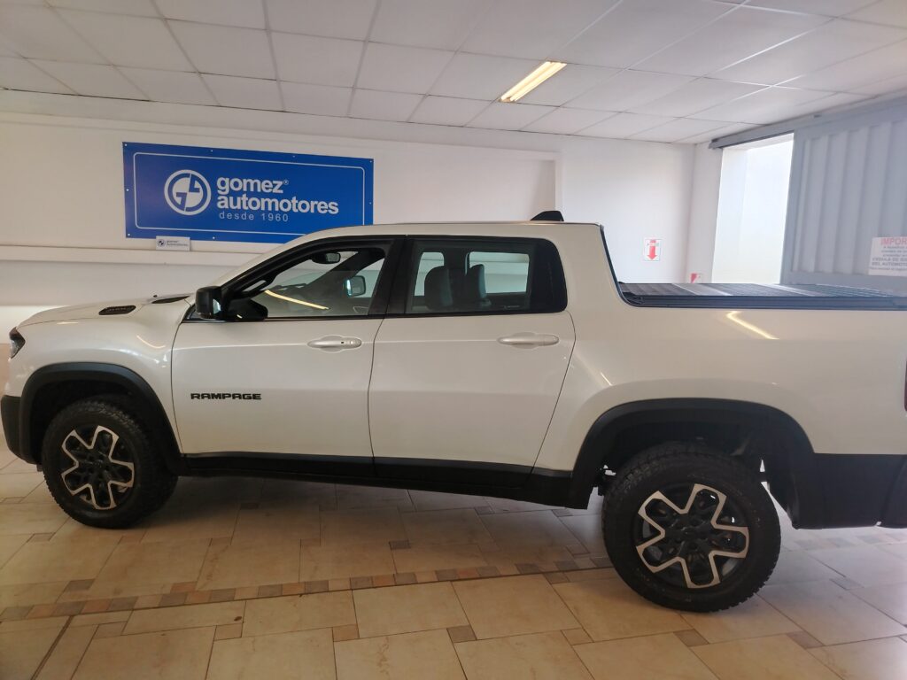 RAM RAMPAGE REBEL 4X4