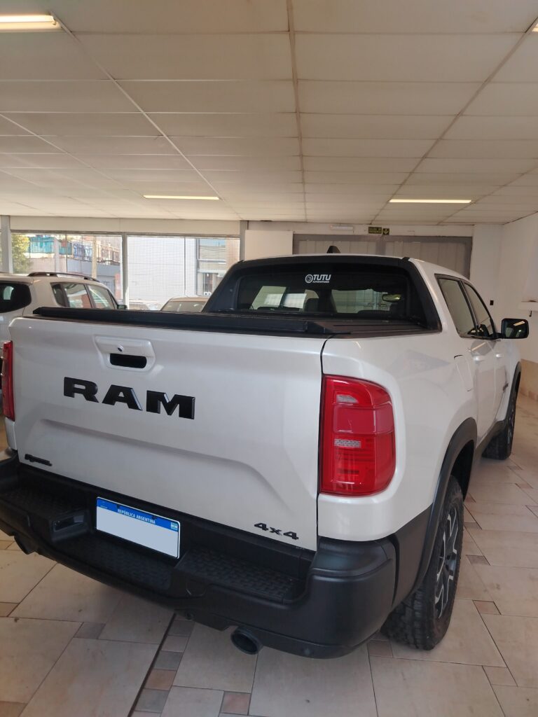 RAM RAMPAGE REBEL 4X4