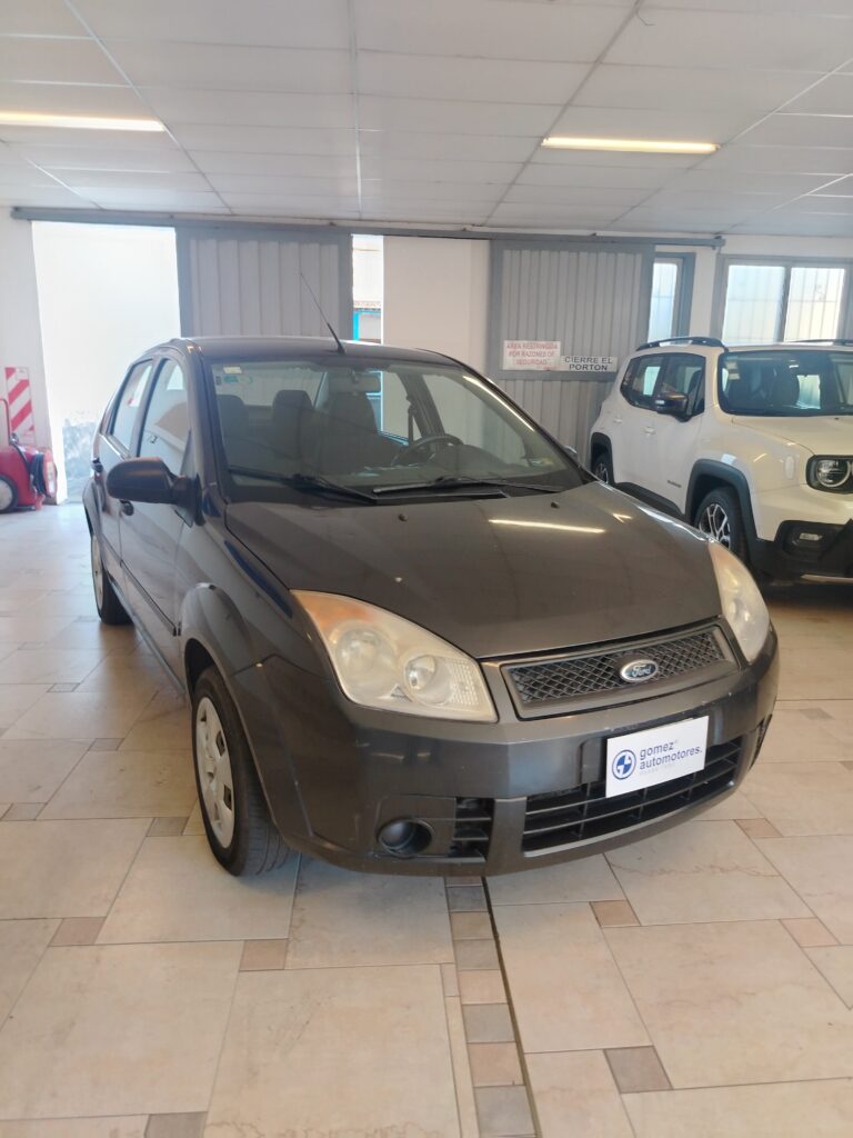 FORD FIESTA MAX AMBIENTE