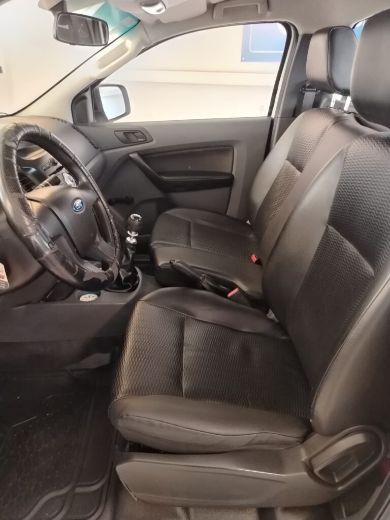 FORD RANGER C. SIMPLE