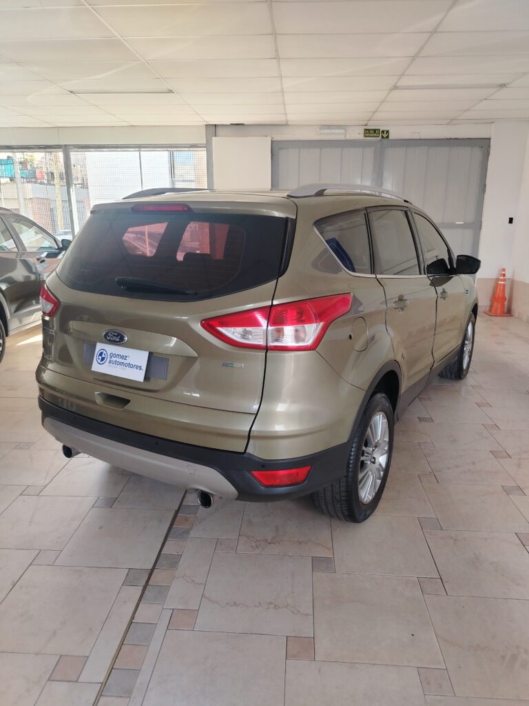 FORD KUGA