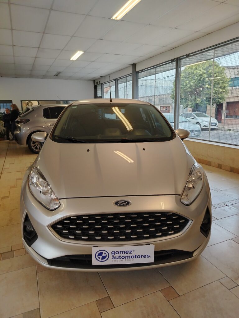 FORD FIESTA SE