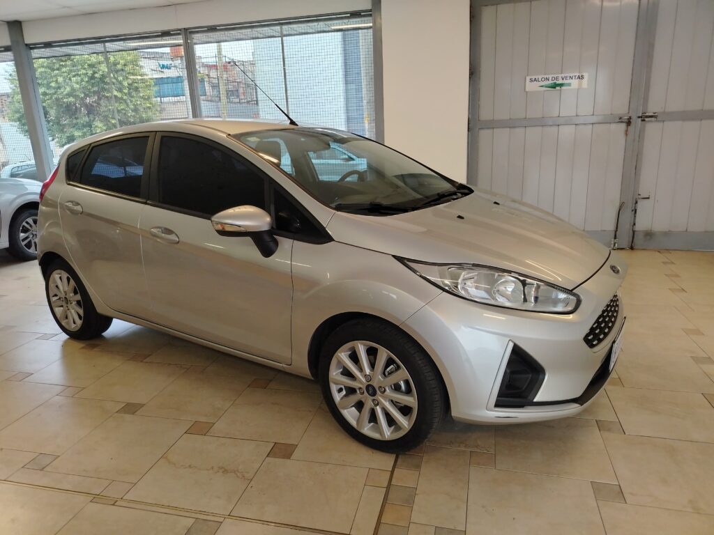 FORD FIESTA SE