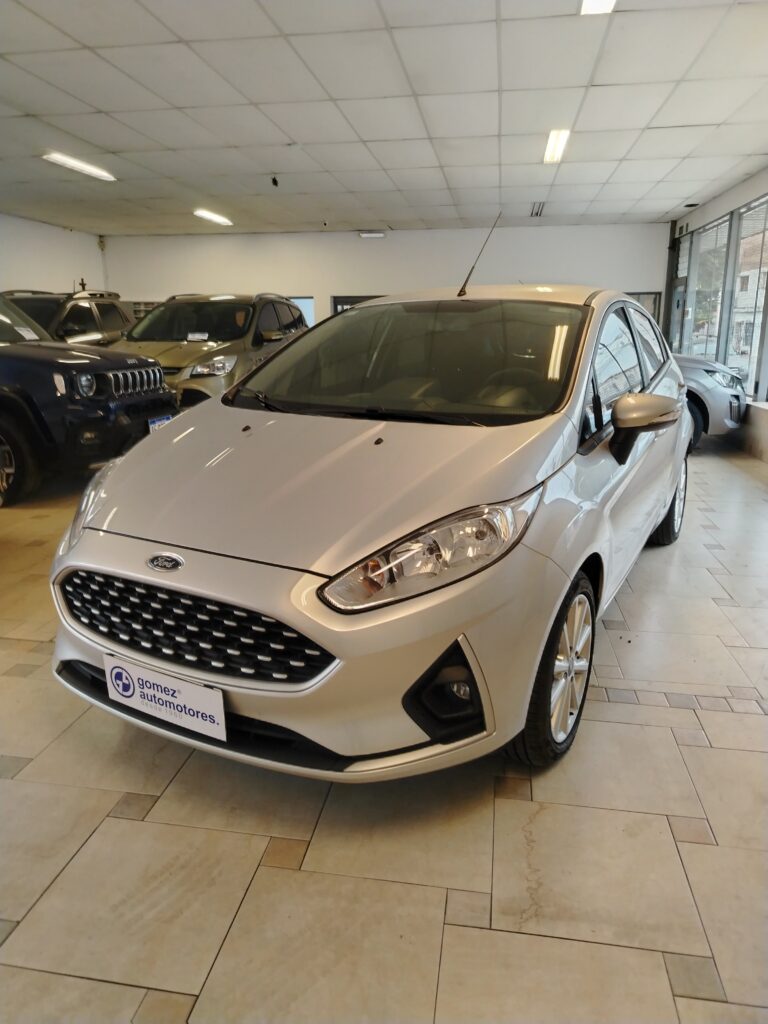 FORD FIESTA SE
