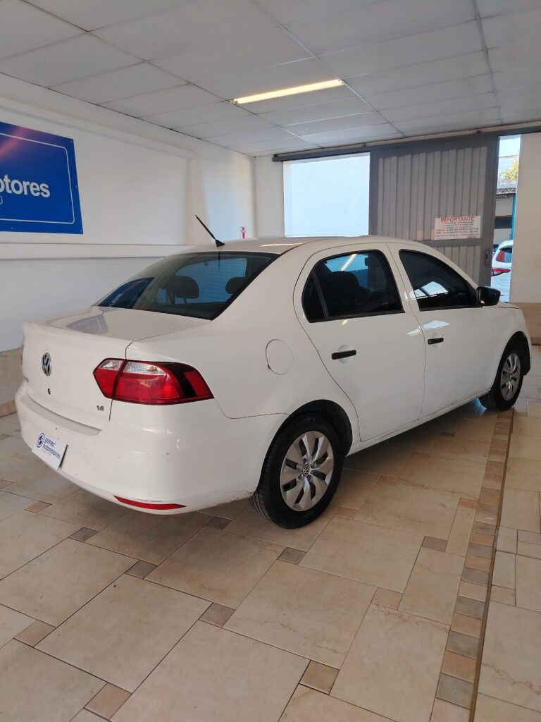 VOLKSWAGEN VOYAGE