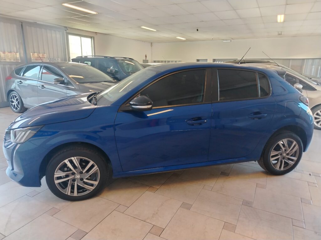 PEUGEOT 208 FELITE TIPTRONIC
