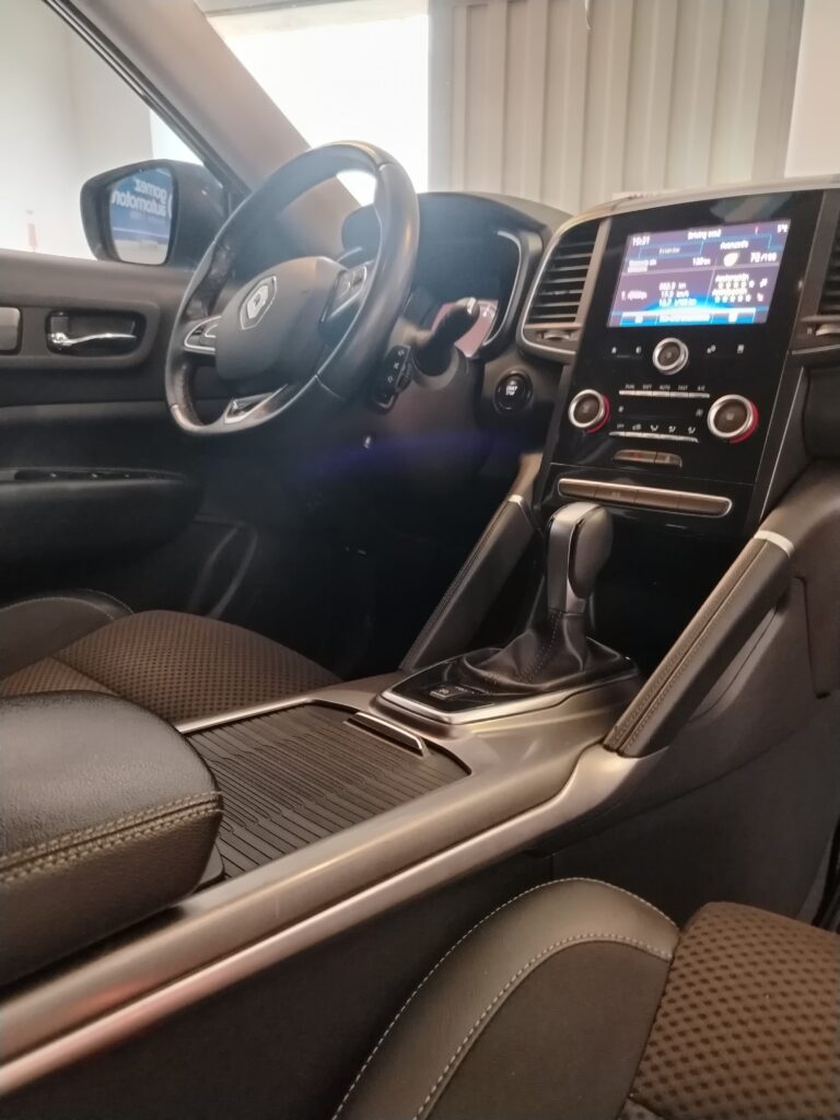 RENAULT KOLEOS ZEN (stock virtual)