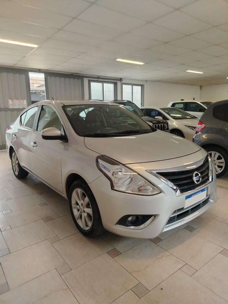 NISSAN VERSA (Stock Virtual)