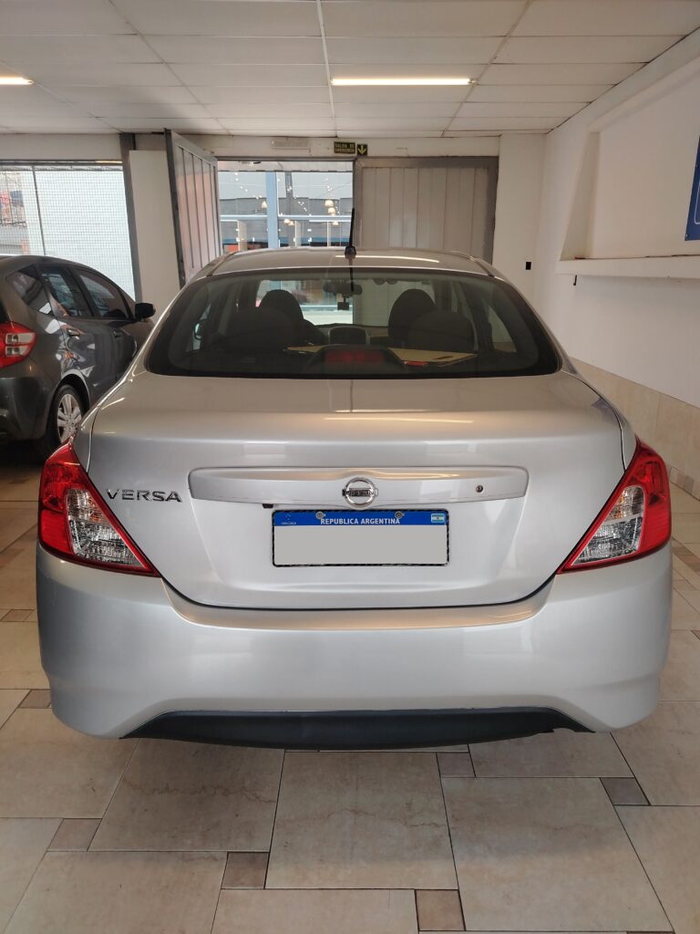 NISSAN VERSA (Stock Virtual)