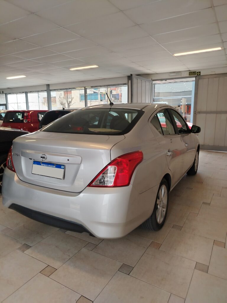 NISSAN VERSA (Stock Virtual)