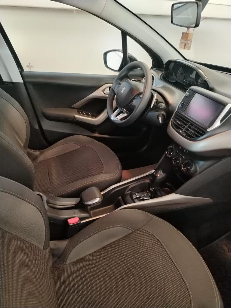 PEUGEOT 2008 ALLURE